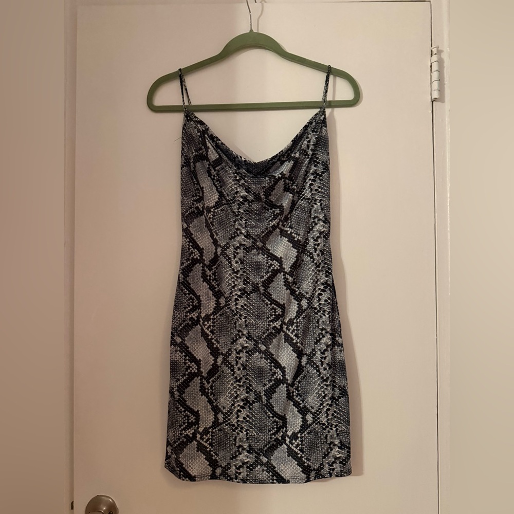 Jump apparel snakeskin print cowl neck mini dress 6 - Picture 2 of 3